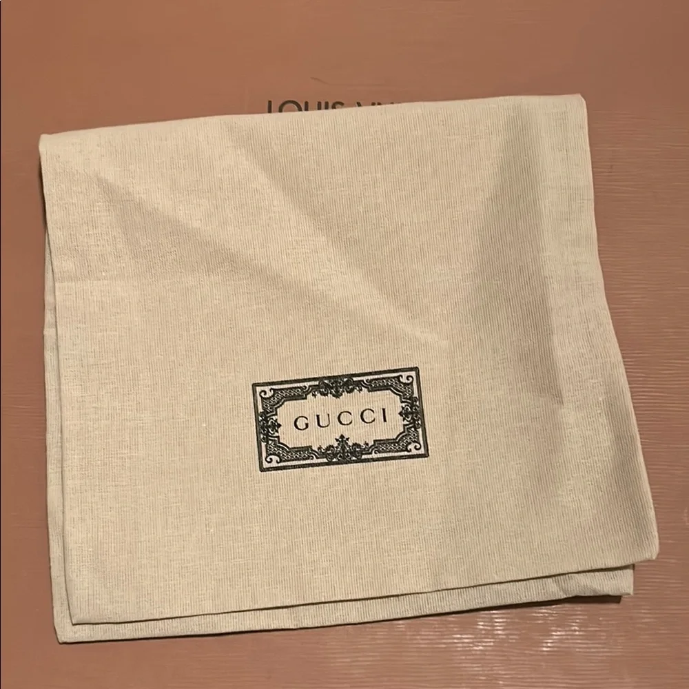 Gucci Cream Fabric Dust Bag - Picture 1 of 2